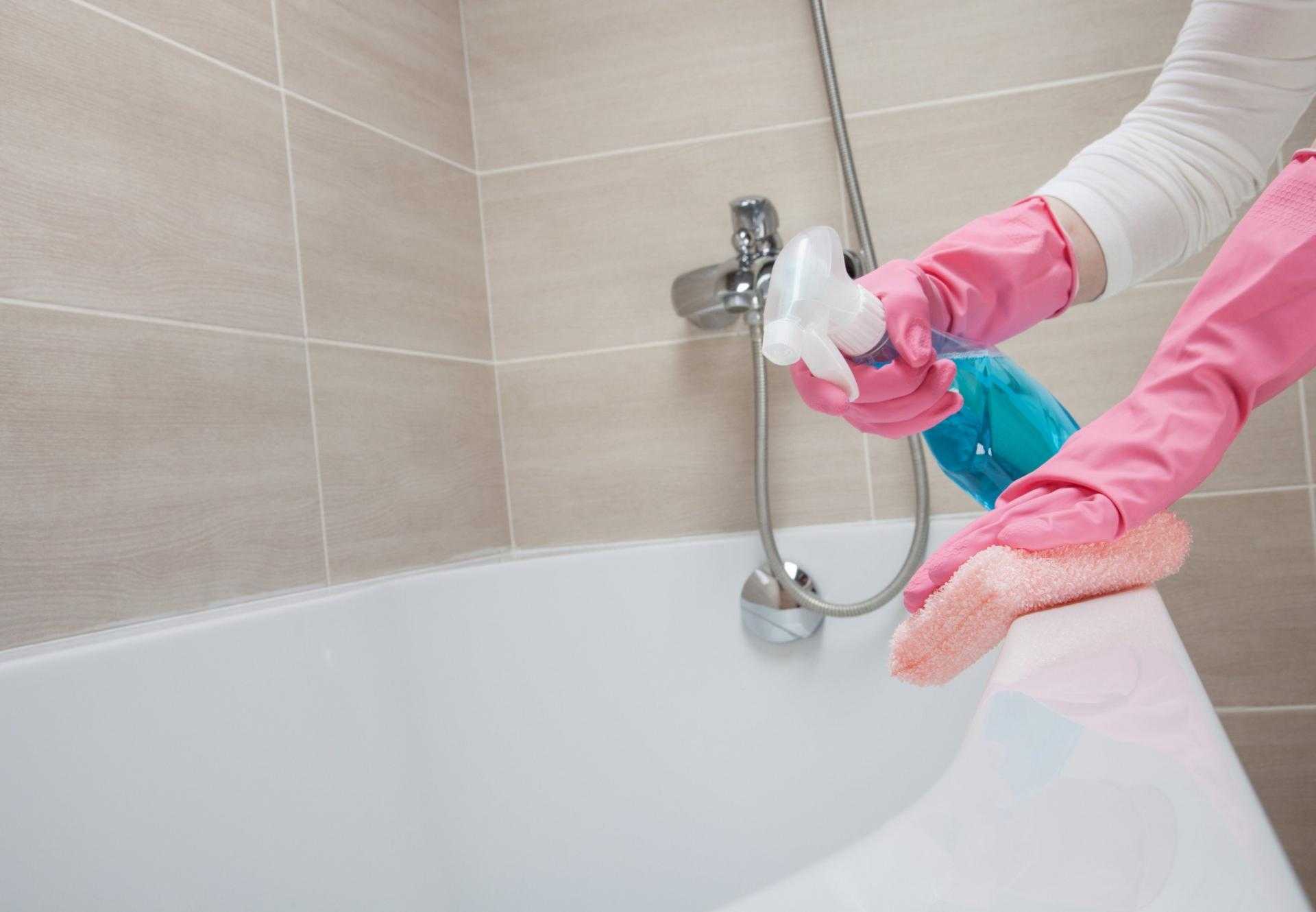Как очистить ванну до бела домашними средствами, как почистить и отмыть содой в домашних условиях