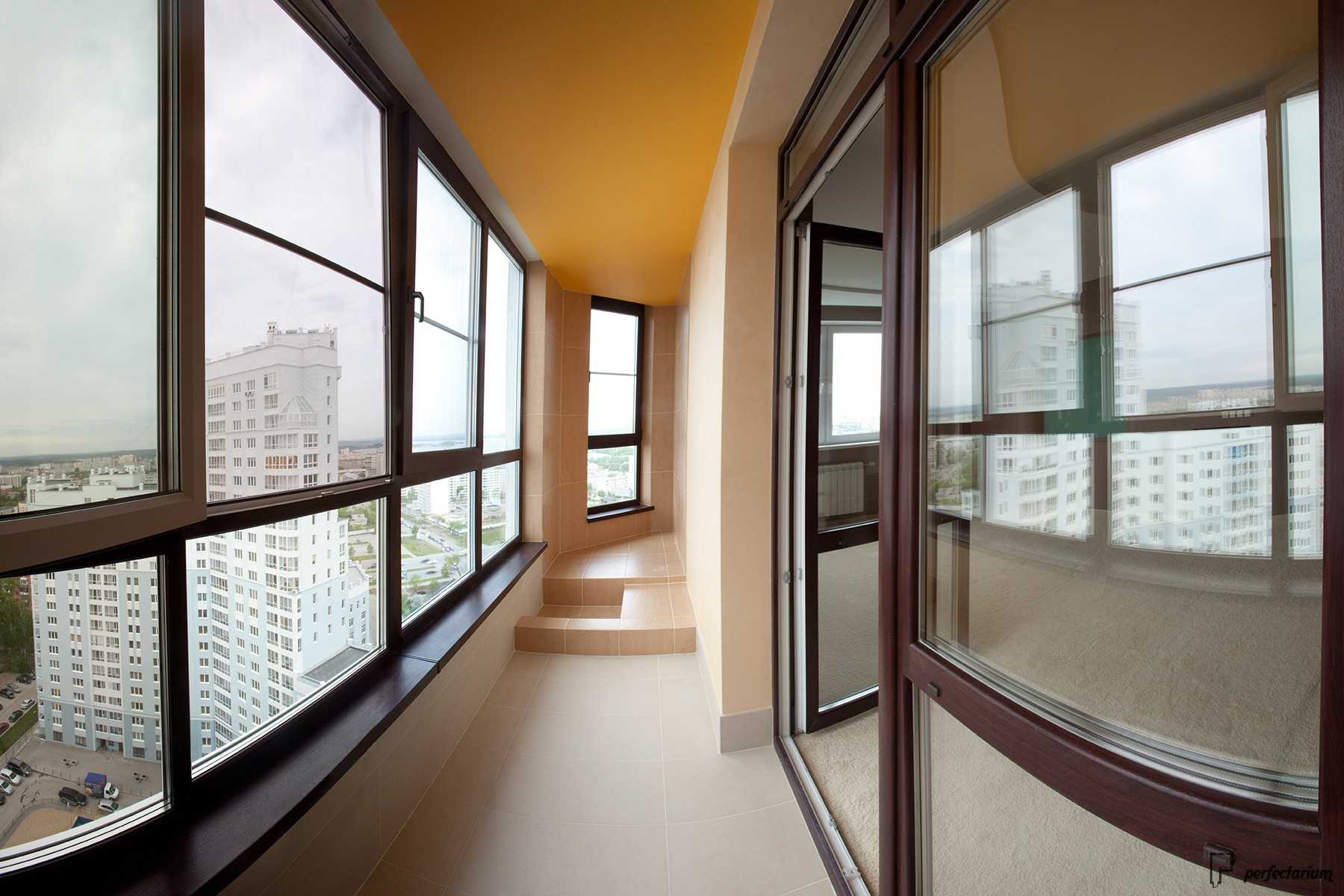 Остекление балконов: что лучше — пластик или алюминий