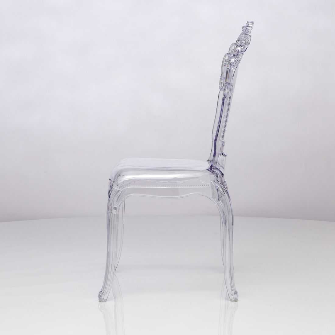 Прозрачные стулья - 80 фото идей