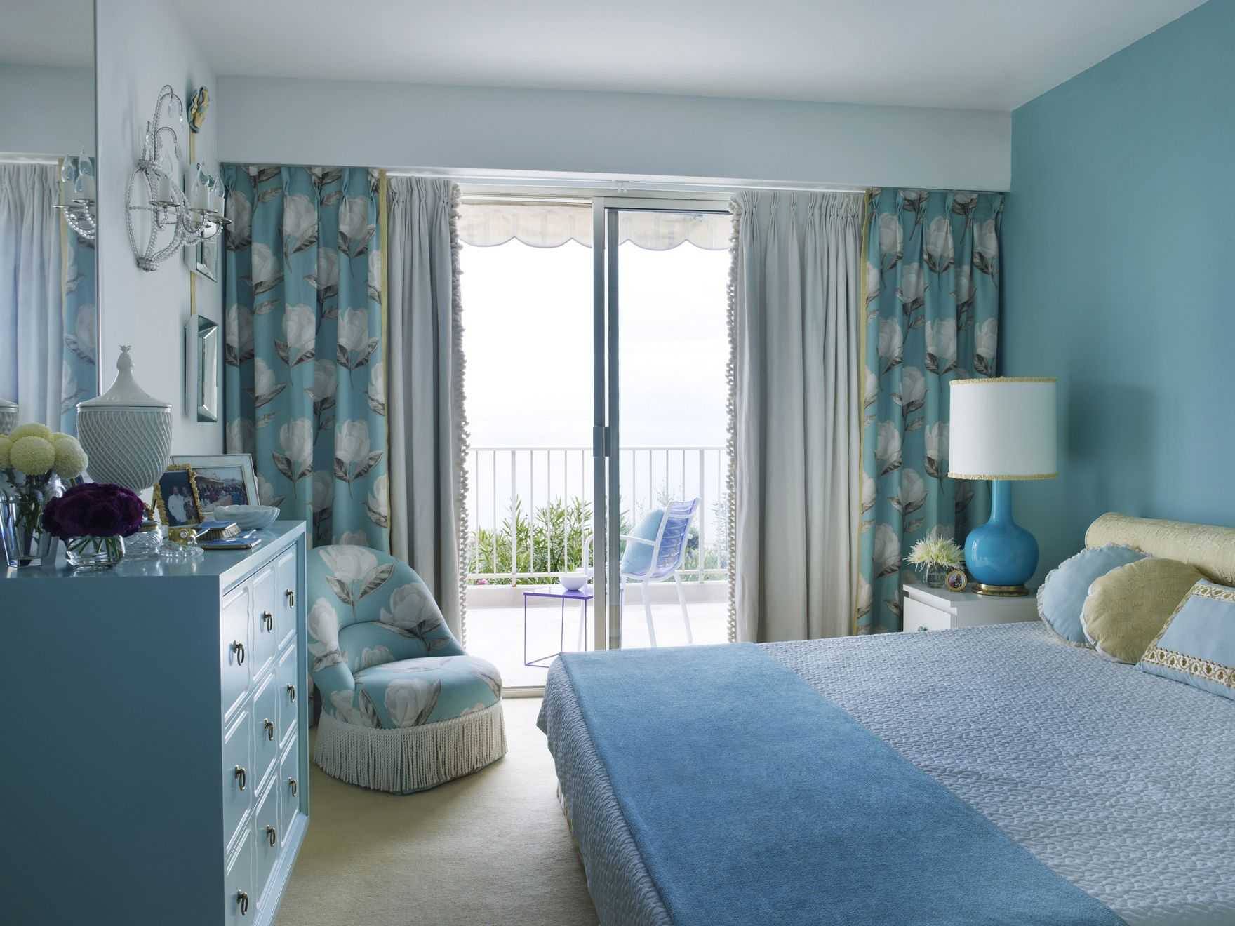 Синие шторы - плюсы и минусы использования штор синего цвета в спальне, детской, гостиной и кухни. функциональность синего цвета и варианты сочетаний в интерьерах