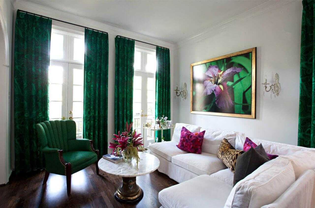 Как красиво оформить зеленные шторы в интерьере комнаты Предлагаем посмотреть у нас на сайте современные идеи оформления дизайна с зеленными шторами