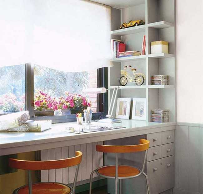 Подоконник-столешница в комнате: рабочий стол, варианты вдоль окна, фото идей