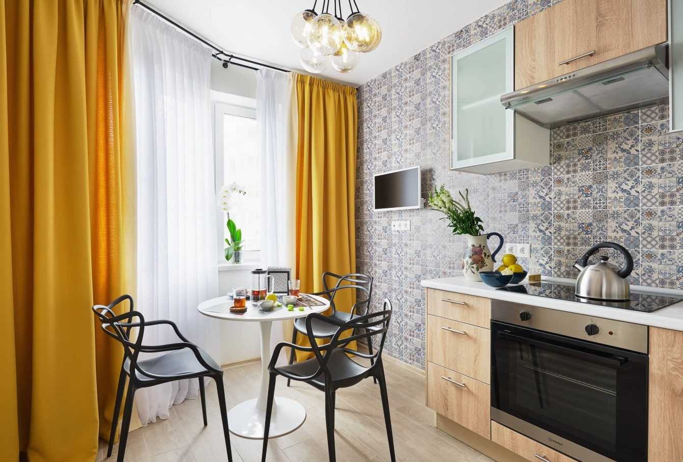 Дизайн кухни 9 кв м с балконом, холодильником и диваном: проект планировки в современном стиле
 - 39 фото