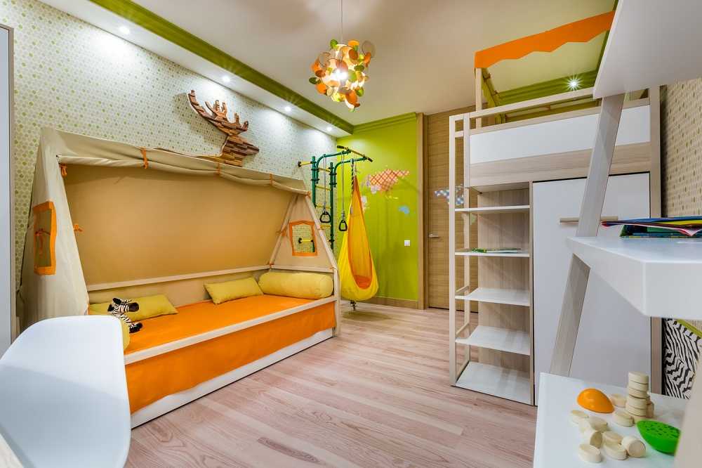 Дизайн узкой комнаты: детская и гостиная с окном в конце, как обставить прямоугольную длинную комнату 3 на 6, расставить мебель на двоих
 - 15 фото