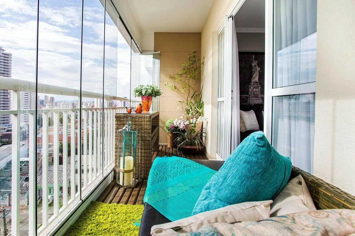 Панорамные окна подарят вам возможность наслаждаться красивым видом Смотрите их фото в дизайне квартиры, балкона, гостиной, спальни и кухни