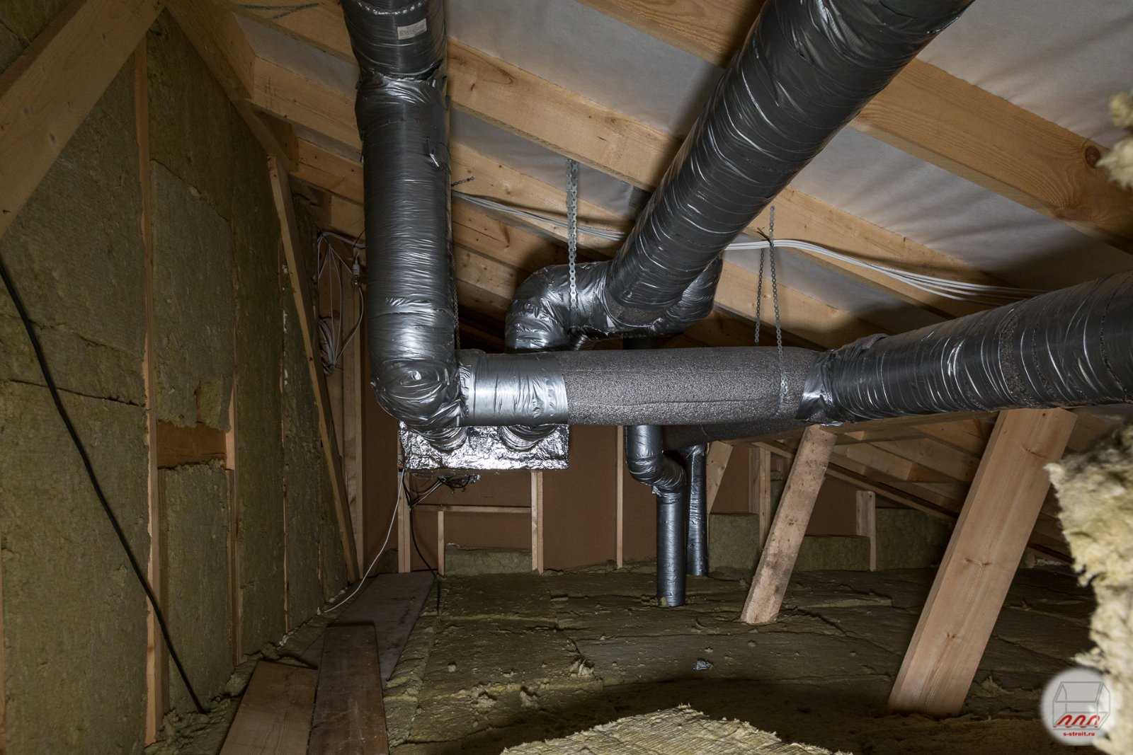 Трубы и воздуховоды для вентиляции в частном доме