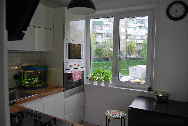 П-образная кухня: 6 решений и 126 фото [+ c окном и барной стойкой]