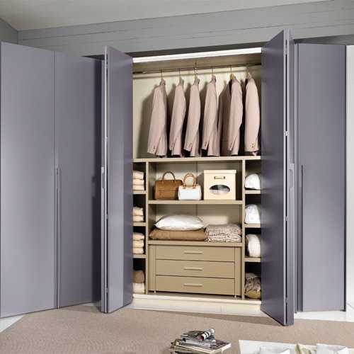 Раздвижные двери для гардеробной: обзор удобных и стильных конструкций – советы по ремонту