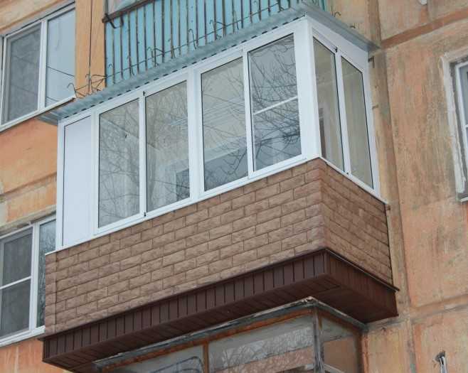 Отделка балкона в хрущевке: 225+ (фото) вариантов ремонта