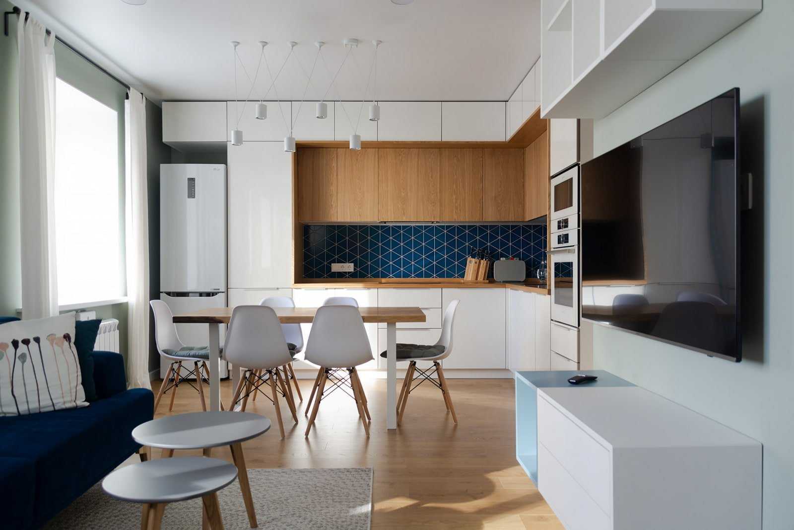 Кухнягостиная 22 кв м дизайн, фото всей комнаты Выбор подходящего стиля и способы зонирования пространства в кухнегостиной Советы дизайнеров по созданию интерьера